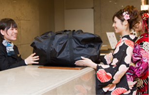 着物のままホテルへ！20時以降に宿泊先のフロントで荷物受け取り