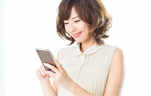 お電話もしくはWEBフォームにてご予約の上ご来店ください