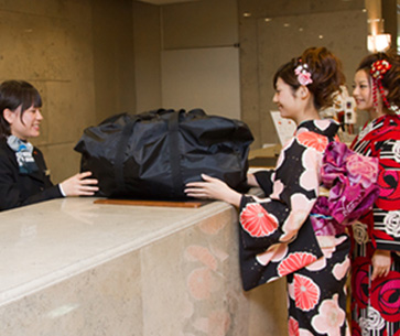 宿泊先のホテルからも返却可